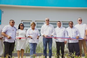 Presidente Abinader inaugura Hospital Hacienda Estrella renovado y abre una nueva etapa de salud digna para más de 60 mil habitantes